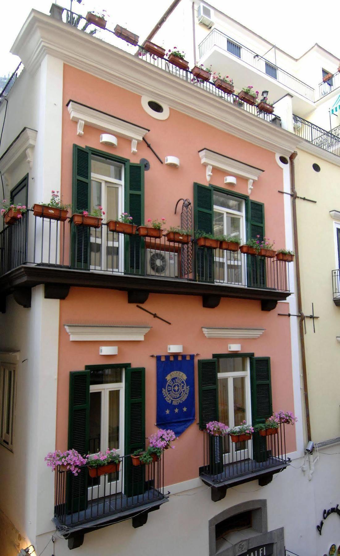 Hotel Antica Repubblica In Amalfi Center At 100Mt From The Sea المظهر الخارجي الصورة